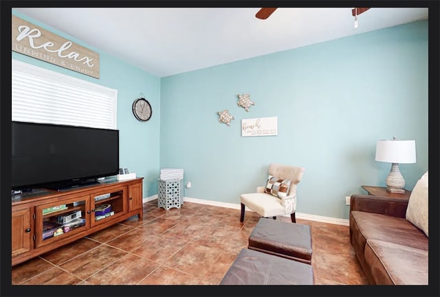 living room featuring ceiling fan