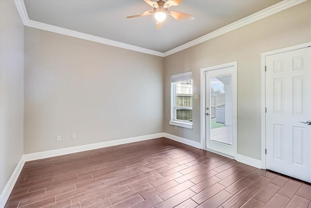 113 Bay Ct, Aransas Pass, TX 78336 - unfurnished room featuring wood tiled floors, a ceiling fan, crown molding, and baseboards