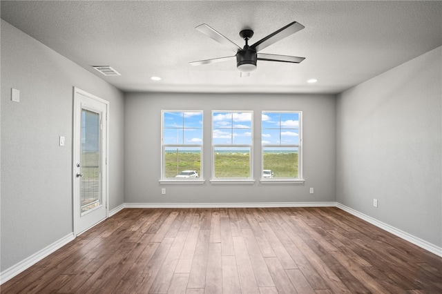 15217 Windward Dr Unit 402, Corpus Christi, TX 78418 - photo 8