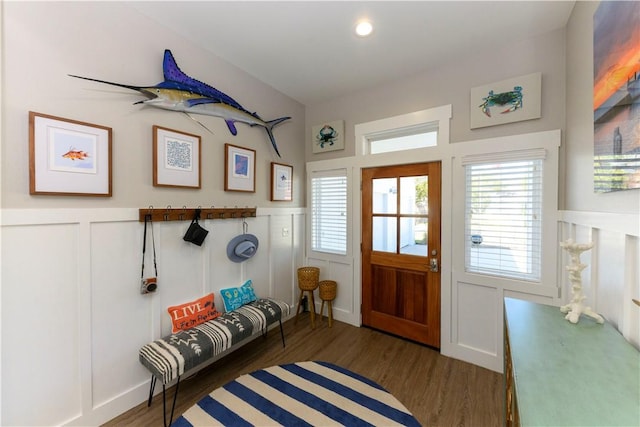101 Boardwalk Ave, Rockport, TX 78382 - foyer entrance featuring wood finished floors