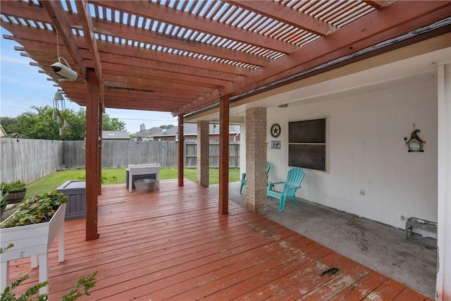 6309 Brianna Cir, Corpus Christi, TX 78414 - wooden terrace featuring a fenced backyard and a pergola