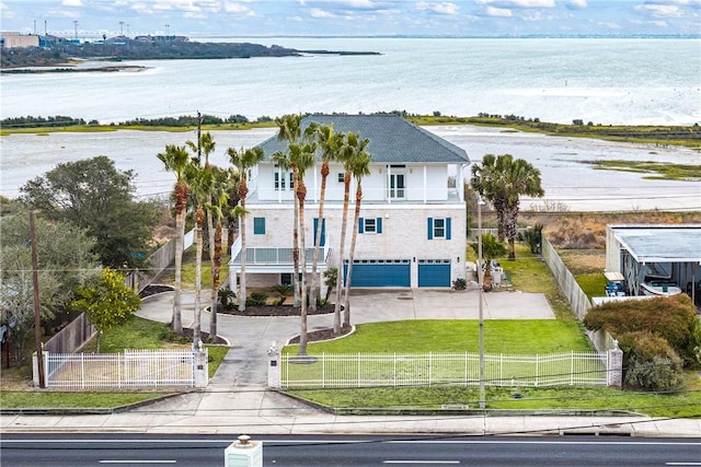 bird's eye view featuring a water view