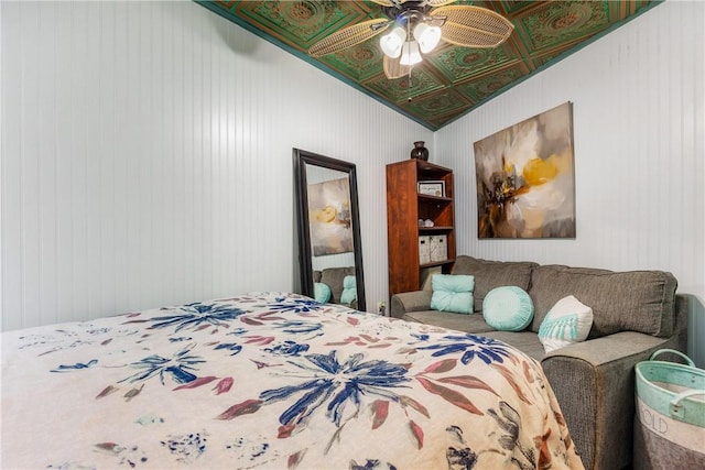 3938 Surfside Blvd Unit 2244, Corpus Christi, TX 78402 - bedroom featuring carpet flooring and a ceiling fan