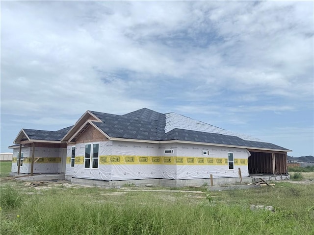 722 Mama Fefi Dr, Corpus Christi, TX 78414 - view of side of home