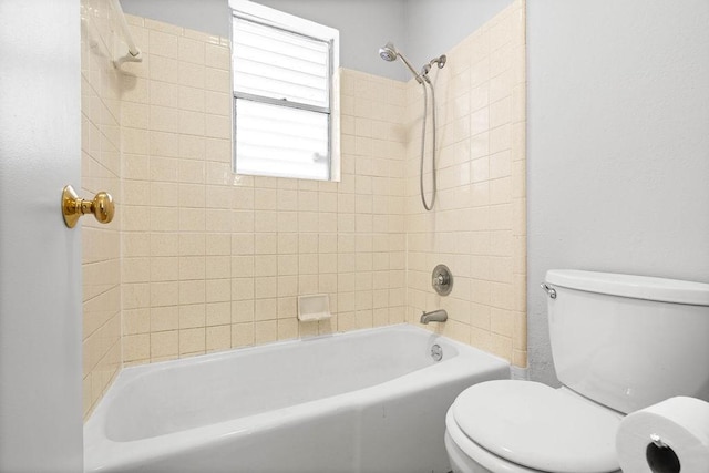 10710 Atlanta St, Corpus Christi, TX 78410 - full bath featuring toilet and bathtub / shower combination