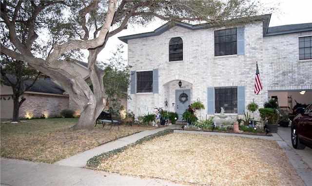 view of front facade with brick siding