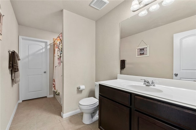 10343 Rosalina Loop, Converse, TX 78109 - bathroom with vanity, tile patterned floors, and a shower with curtain