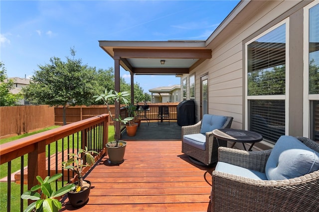 10343 Rosalina Loop, Converse, TX 78109 - view of wooden deck