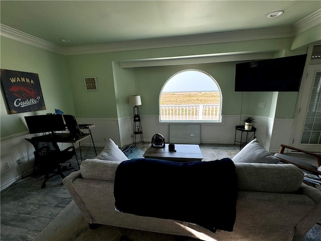 living room featuring crown molding