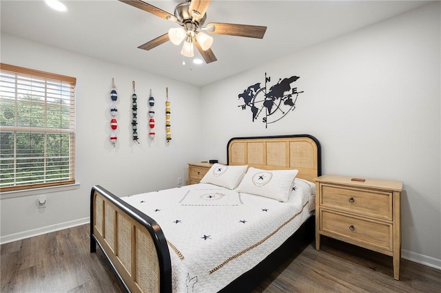 607 Huisache Lane, Ingleside On The Bay, TX 78362 - bedroom featuring dark wood-type flooring, baseboards, recessed lighting, and ceiling fan