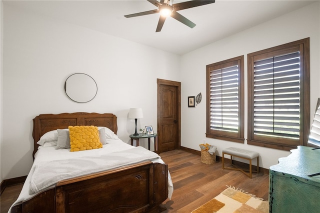 5502 E Riverview Dr, Corpus Christi, TX 78410 - bedroom with wood finished floors and ceiling fan