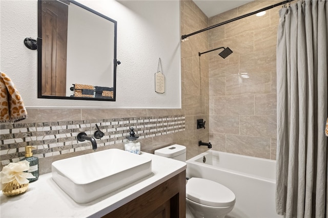 5502 E Riverview Dr, Corpus Christi, TX 78410 - full bathroom with shower / bathtub combination with curtain, vanity, and tasteful backsplash