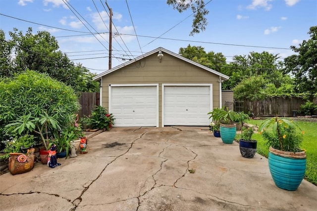 934 Cunningham St, Corpus Christi, TX 78411 - view of detached garage