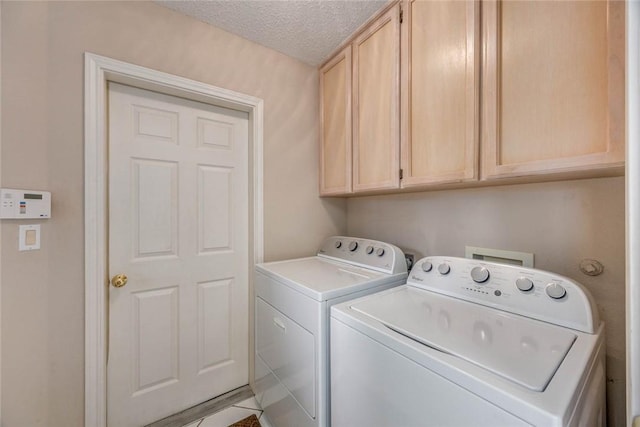 8006 Etienne Dr, Corpus Christi, TX 78414 - laundry area with washing machine and dryer, cabinet space, and a textured ceiling