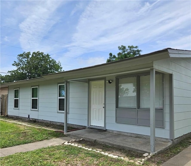 4749 Mokry Dr, Corpus Christi, TX 78415 - view of front of home