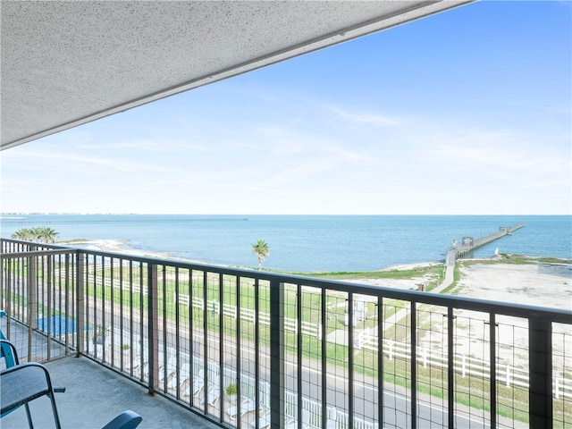 1021 S Water St Unit 410, Rockport, TX 78382 - photo 2