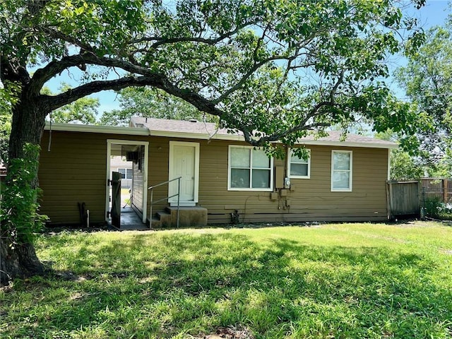 1005 Ronald Dr, Corpus Christi, TX 78412 - view of front of home featuring entry steps