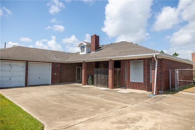 view of front of house with a garage