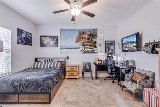 bedroom featuring ceiling fan