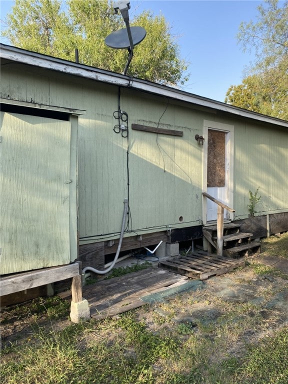 view of side of property