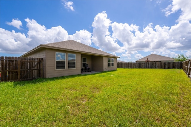 1293 Carnaby St, Corpus Christi, TX 78415 - back of house featuring a fenced backyard