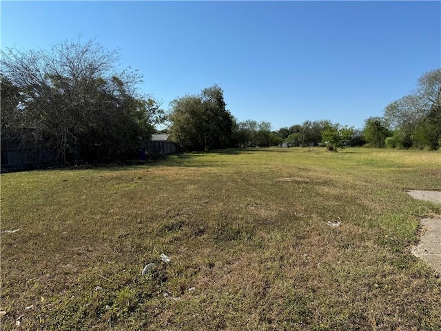 5129 Williams Dr, Corpus Christi, TX 78411 - photo 3