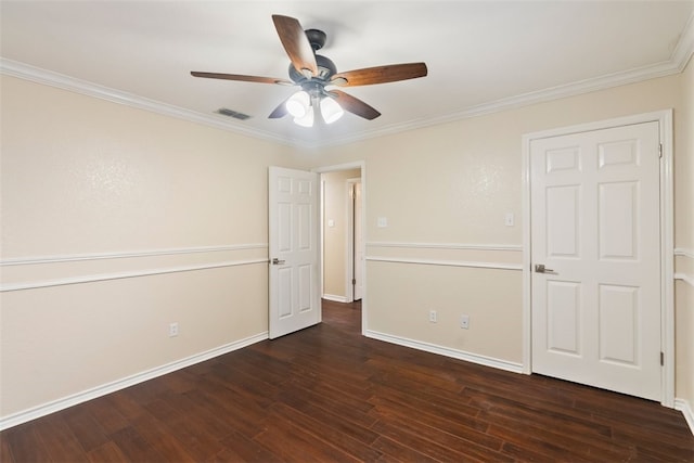 7030 Chiswick Dr, Corpus Christi, TX 78413 - unfurnished bedroom with dark wood finished floors, crown molding, and a ceiling fan