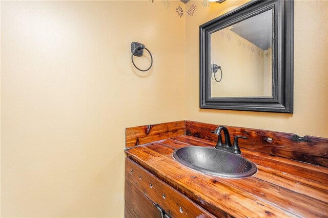 41 Townhouse, Corpus Christi, TX 78412 - bathroom featuring vanity