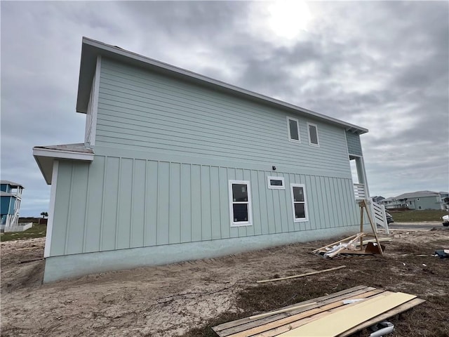 view of rear view of house