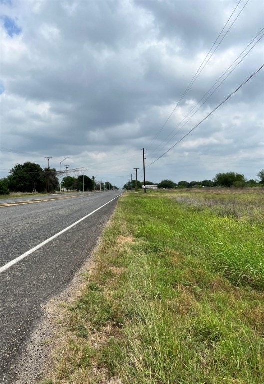 Listing photo 2 for 999 S State Highway 359, Mathis TX 78368