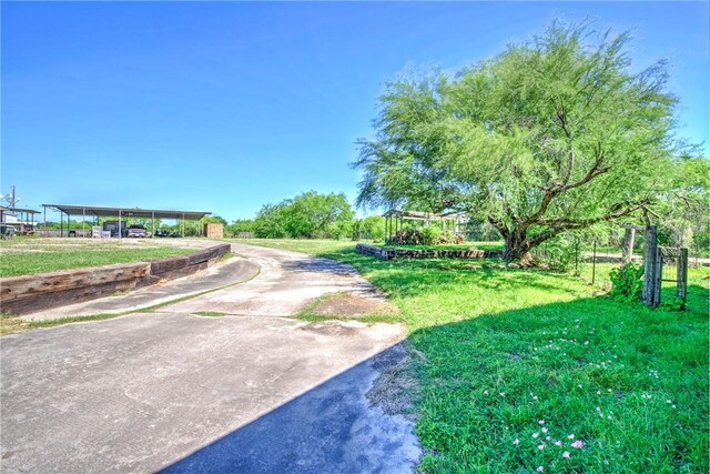 5490 County Road 73, Robstown, TX 78380 - view of concrete surface