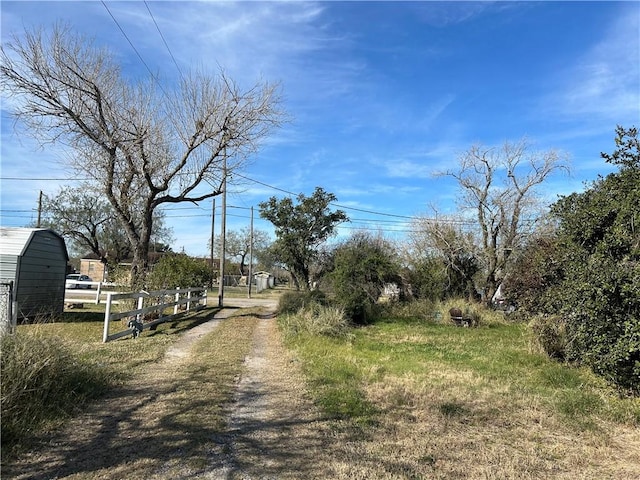 504 E Welder St, Sinton, TX 78387 - photo 3