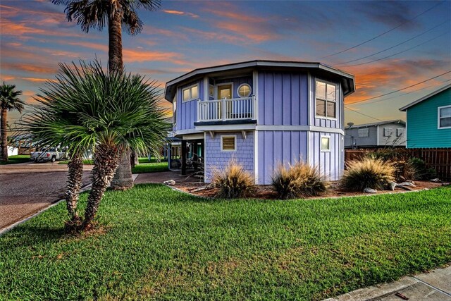 1923 S 11th St Unit 1, Port Aransas, TX 78373 - view of front of property with a balcony