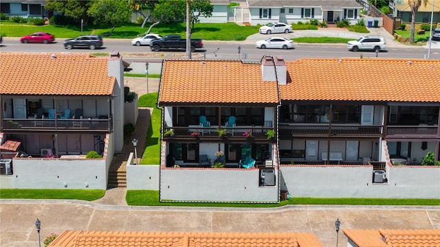 4270 Ocean Dr Unit 11, Corpus Christi, TX 78411 - view of building exterior with a residential view
