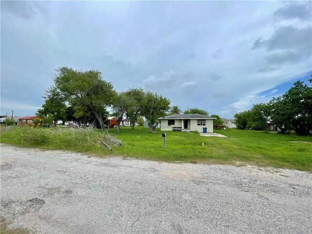 2534 Blaschke St, Ingleside, TX 78362 - photo 3