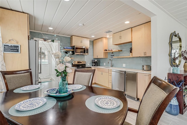 403 S Gulf St, Port Aransas, TX 78373 - photo 15