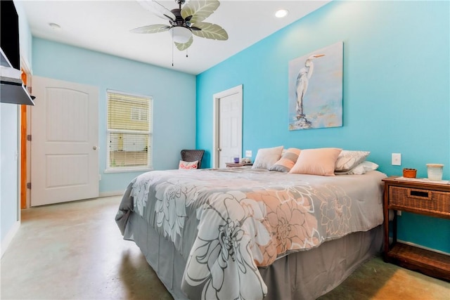 bedroom featuring a ceiling fan