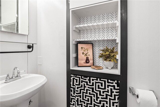 5830 Woodhaven Dr, Corpus Christi, TX 78412 - half bath with a sink