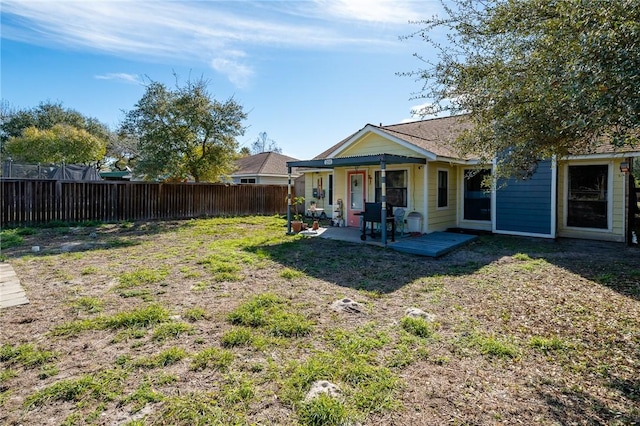 view of yard with a patio area