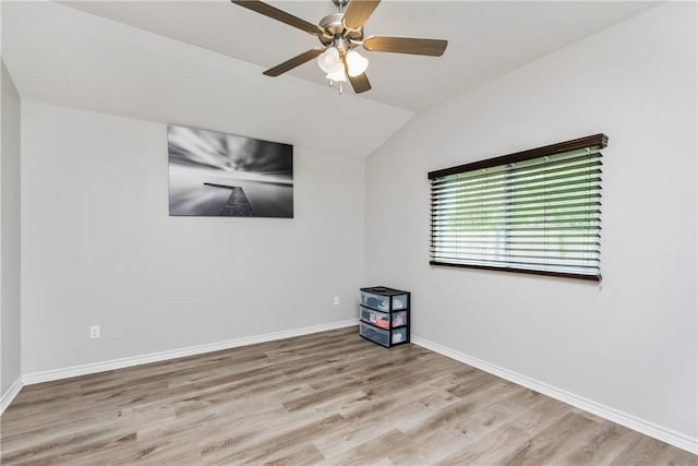 1517 Dorado St, Corpus Christi, TX 78417 - empty room with wood finished floors, a ceiling fan, and lofted ceiling
