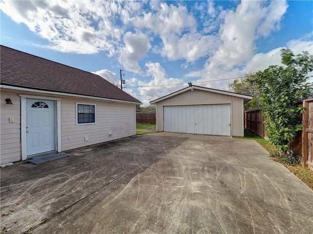 4821 Kosarek Dr, Corpus Christi, TX 78415 - view of detached garage