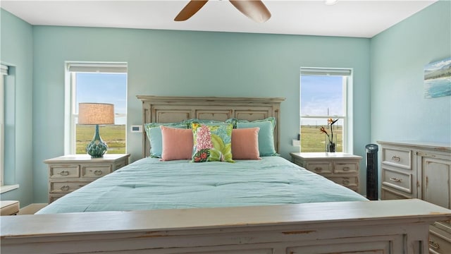 bedroom featuring ceiling fan