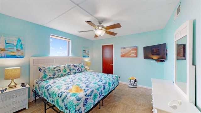 bedroom featuring ceiling fan