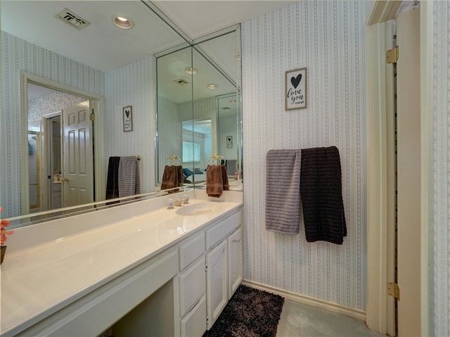 bathroom with vanity