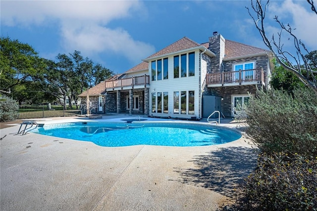 505 Spyglass St, Rockport, TX 78382 - view of swimming pool featuring a fenced in pool, a patio area, and fence