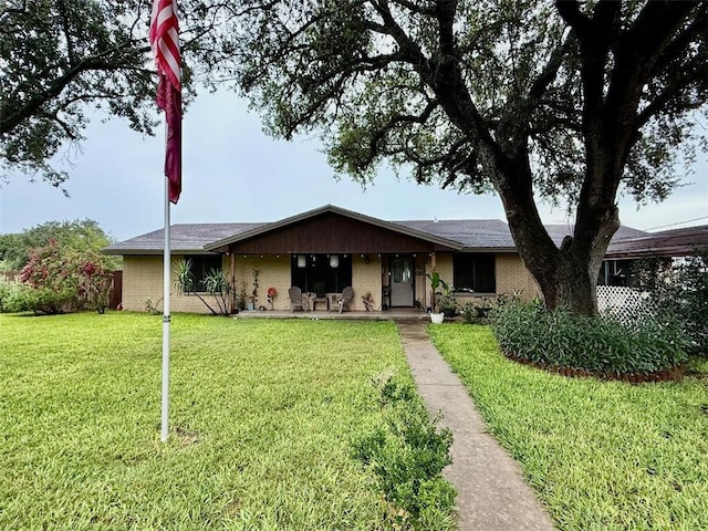 327 Taylor Rd, Falfurrias, TX 78355 - photo 1