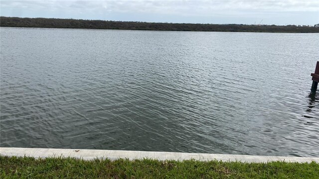 13554 Carlos Fifth Ct, Corpus Christi, TX 78418 - photo 5