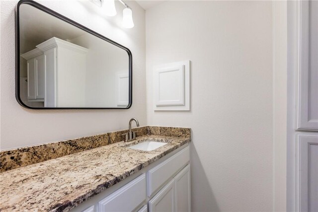 2325 Roseland Dr, Corpus Christi, TX 78414 - bathroom featuring vanity
