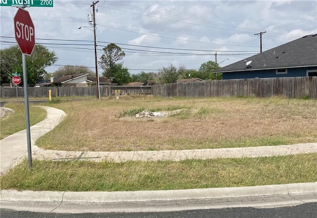 Listing photo 3 for 2701 Gold Rush, Corpus Christi TX 78410