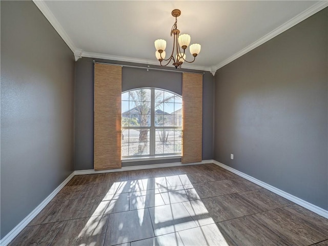 empty room with a notable chandelier and ornamental molding